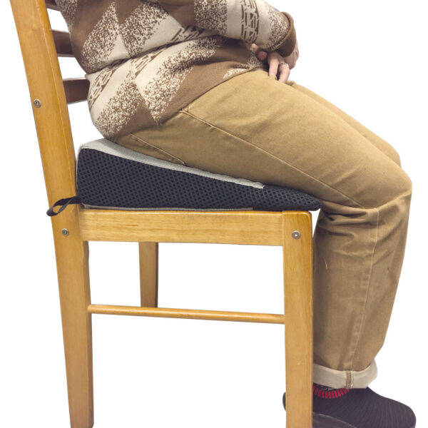 Chair-Wedge-Hip-Replacement-AS_9633